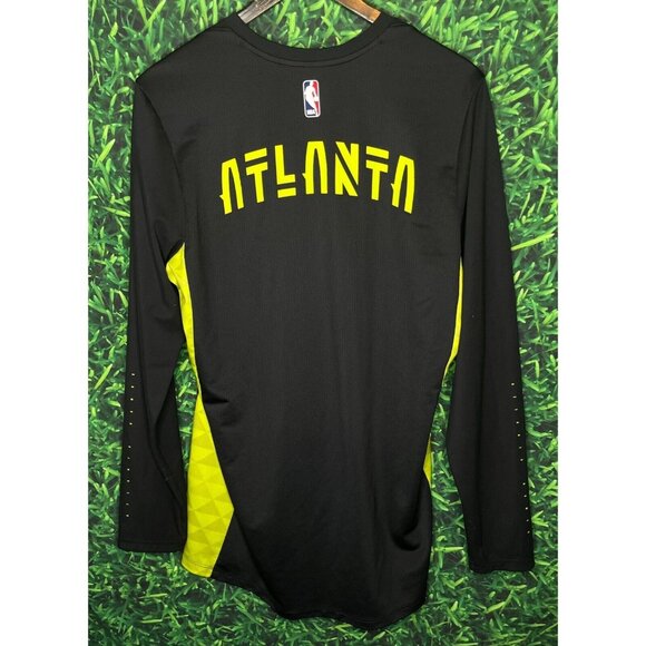 Atlanta Hawks NBA Basketball Nike Dri-Fit Black Men’s Large Long Sleeve Shirt - Picture 2 of 5